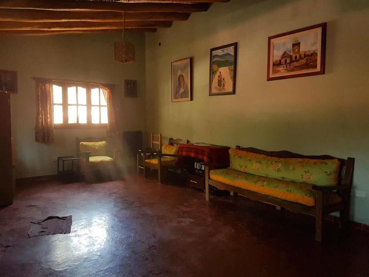 Lo Del Gaucho Hotel Tilcara Exterior photo